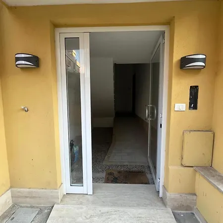 Margottini House Airport Apartment